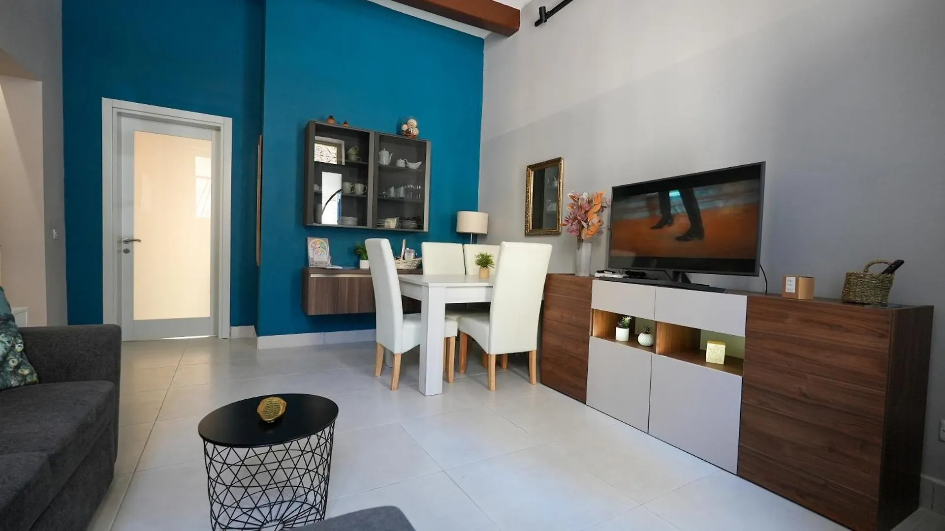 2 Bedroom Townhouse In Gzira Minutes Away From Promenade