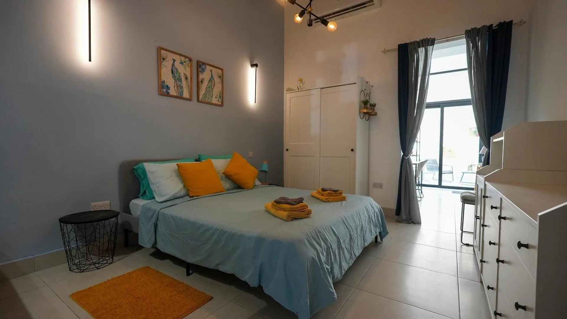 Apartment 2 Bedroom Townhouse In Gzira Minutes Away From Promenade